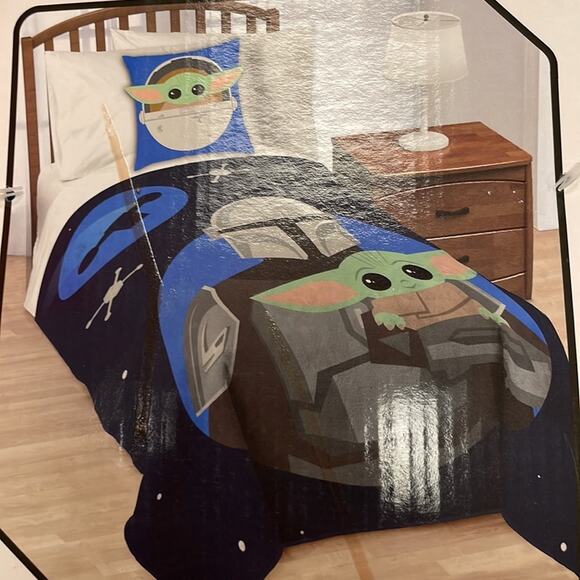 Star Wars Grogu Baby Yoda Pillow Oversized  Bed Throw 2- Piece Set Bedding NWT - Picture 5 of 6
